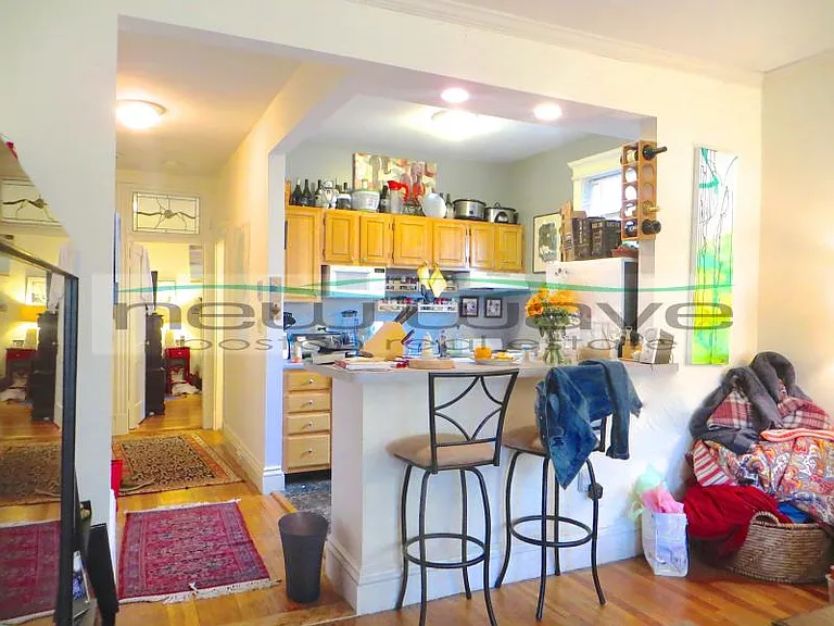 58 Queensberry St #11 — Photo 15