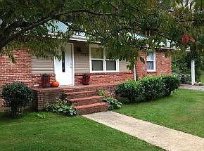 1st image of 2842 S Roan St