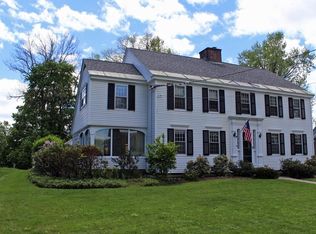 102 Riddell St, Greenfield, MA 01301