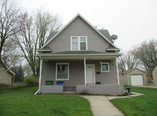 1022 8th St, Sheldon, IA 51201