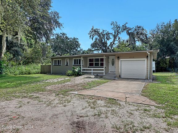 4th image of 1213 Ronald St