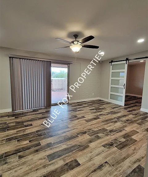 1933 S Palma Pl — Photo 8