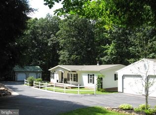 4790A Charlois Ct, Dover, PA 17315