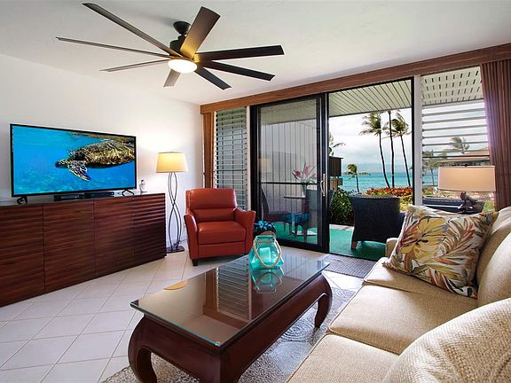 2nd image of 4057 Lower Honoapiilani Rd #124