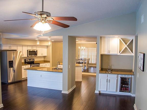 4th image of 6322 Jacqueline Arbor Dr