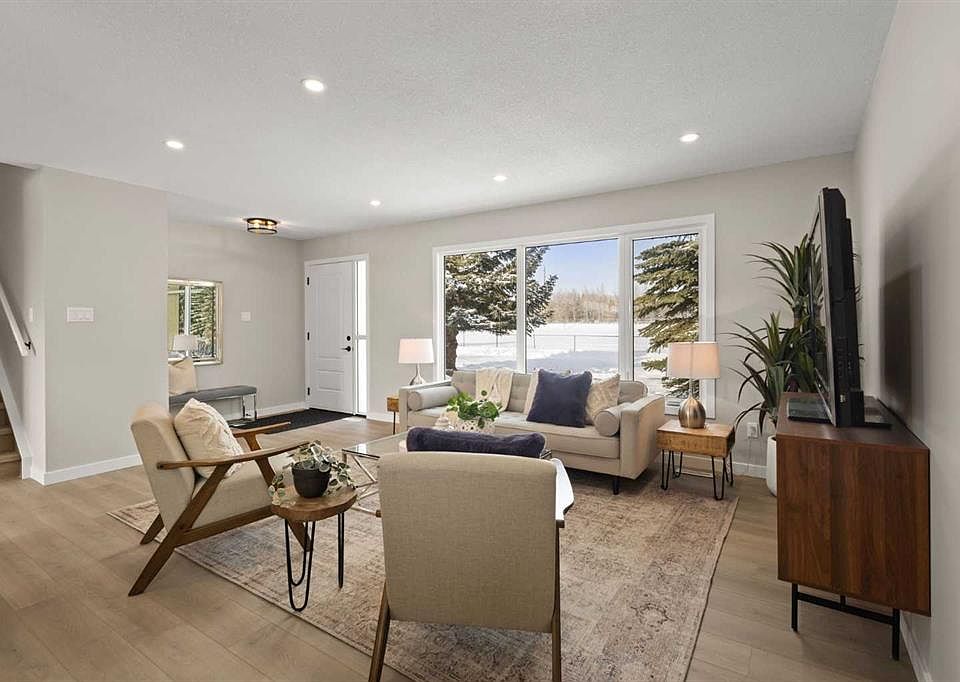 1st image of 236 N Silverview Way NW