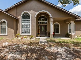 10712 Hilltop Dr, New Port Richey, FL 34654