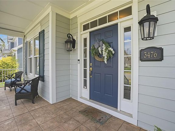 2nd image of 3476 Raintree Cir