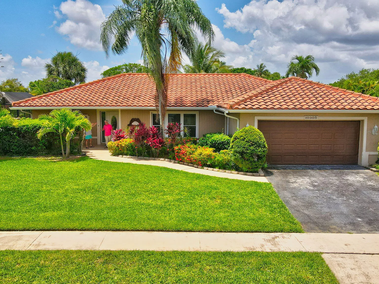 3 bed, 2.5 bath, 1767 sqft, $5,500 — Photo 1