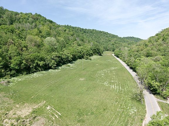 4th image of 3 Big Hill Rd