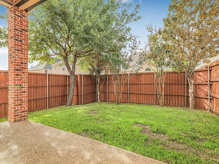 3075 Clearfork Trl — Photo 8