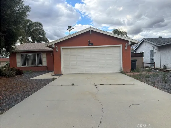 2410 El Toro Cir, Hemet, CA 92545