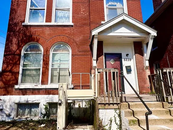 5239 Ridge Ave, Saint Louis, MO 63113
