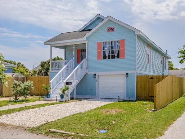 2315 36th St, Galveston, TX 77550