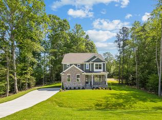 8861 Farthing Dr, Chesterfield, VA 23832