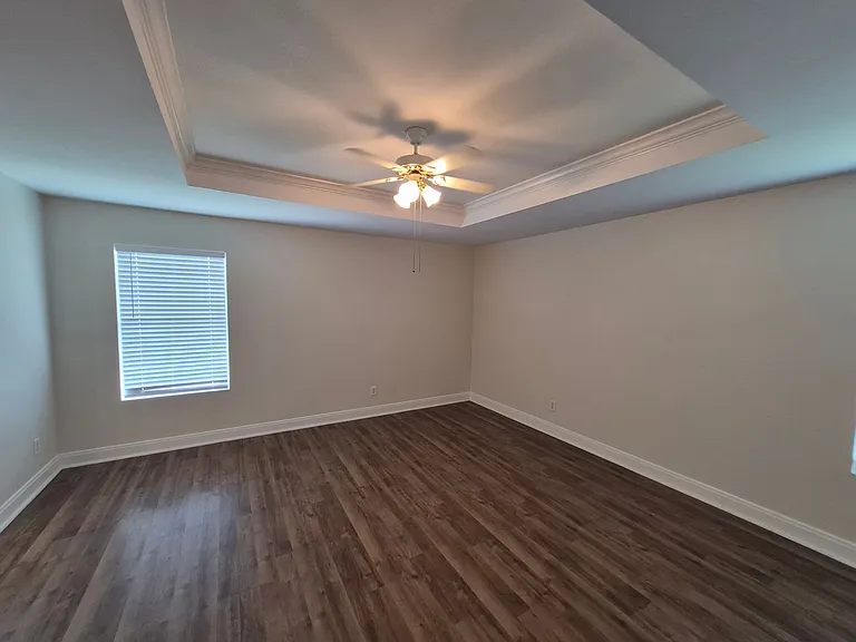 12634 Carriage Blvd — Photo 19