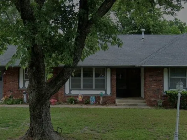 1701 Brookfield Ter, Pryor, OK 74361