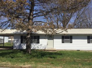 600 Poplar Dr, Windsor, MO 65360