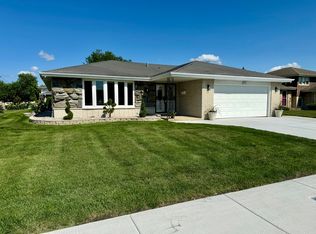 16609 Kimbark Ave, South Holland, IL
