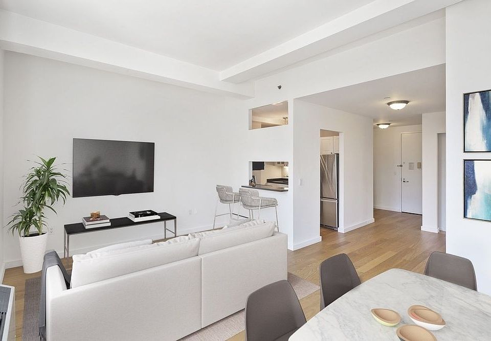 1st image of 1 West St APT 3211