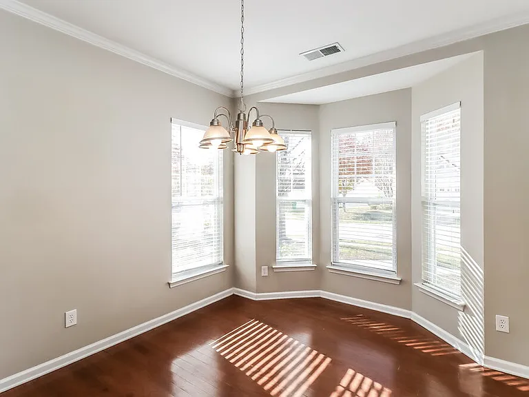 1610 Bitter Creek Dr — Photo 7