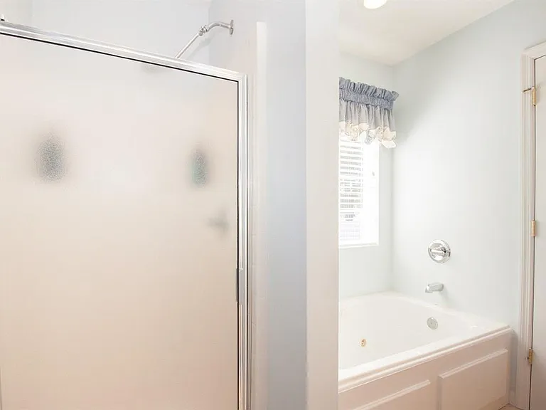 2508 Gulf Coast Ct — Photo 4