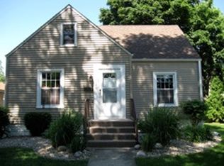 355 S Winfield Ave, Kankakee, IL 60901