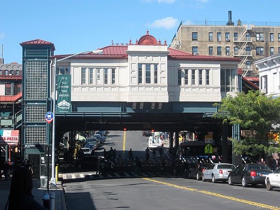 5th image of 3616 Henry Hudson Pkwy #1B