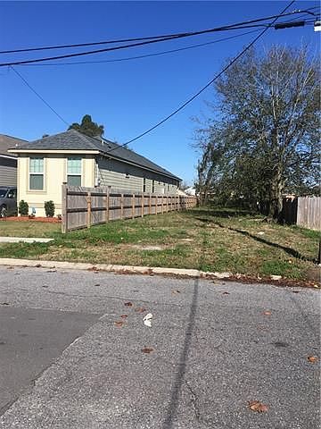 1st image of 1821 Sumpter St