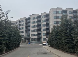 383 Main St E #422, Milton, ON L9T 8K8