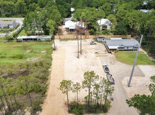 21 W Hewett Lodge Ln, Pt Washington, FL 32459