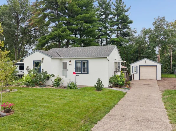 826 Cross St, Anoka, MN 55303