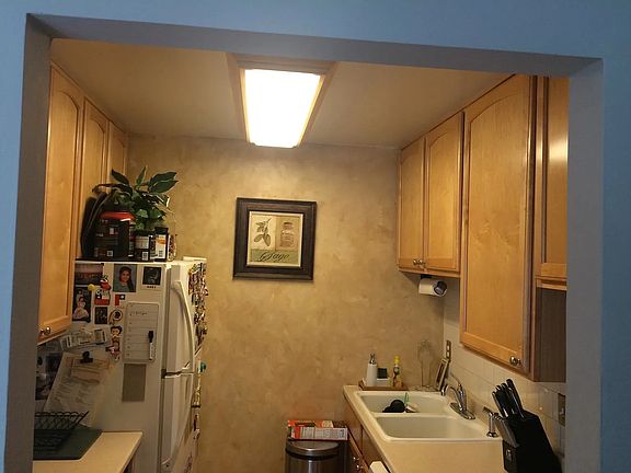 5th image of 7606 Savannah St APT 104