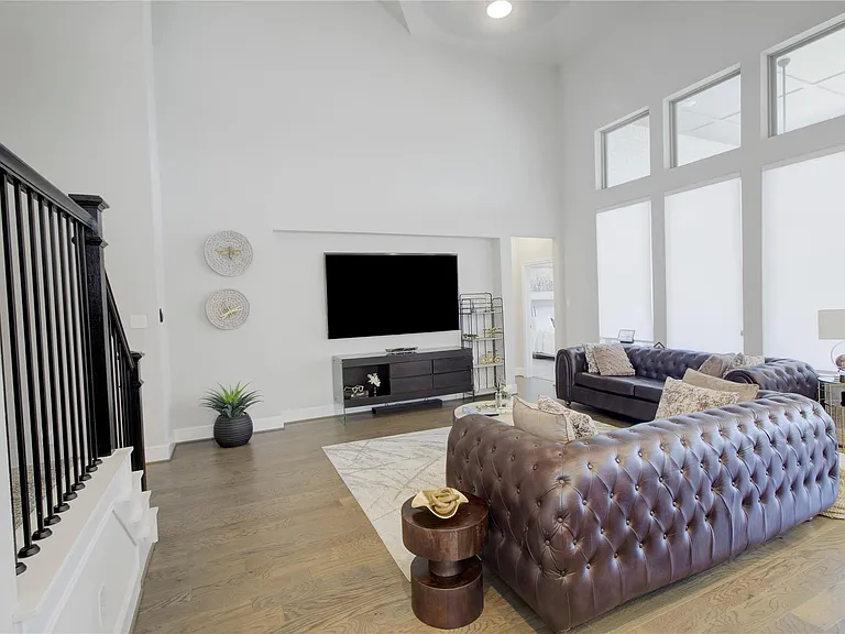 7330 Lagrange Point — Photo 12
