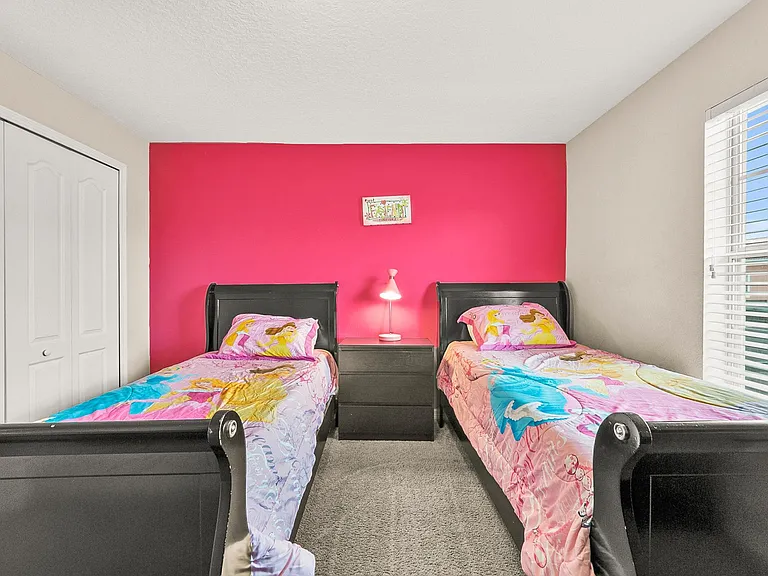 8937 Bismarck Palm Rd — Photo 18