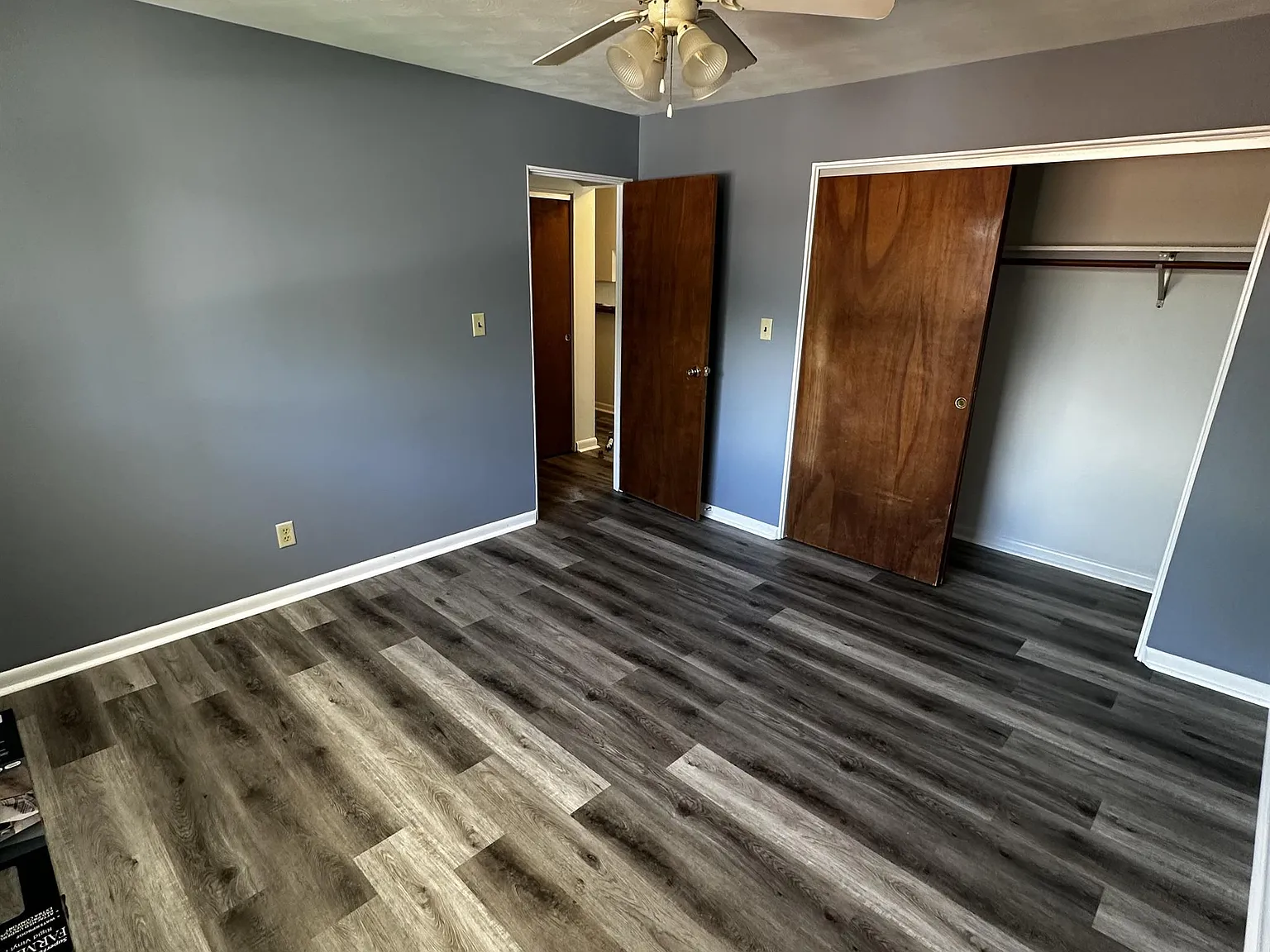525 West Cook Street — Photo 3