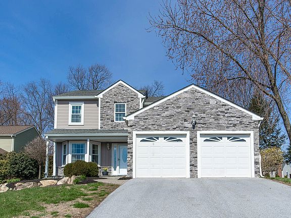 2nd image of 1614 Wolfe Ln