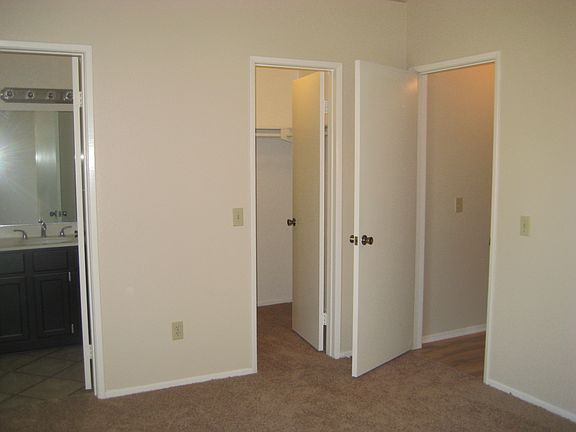 5th image of 37846 Spyglass Cir