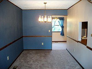 3rd image of 2022 El Camino Dr