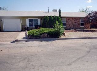 1705 Fornax Rd SE, Rio Rancho, NM 87124