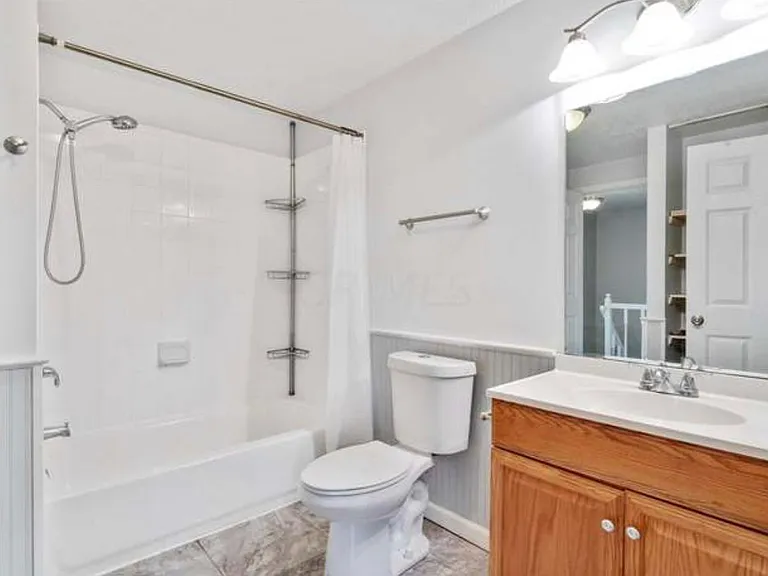 4382 Biscayne Ct — Photo 14