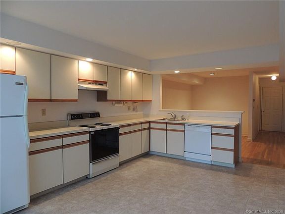 4th image of 205 Turtle Bay Dr Unit 205