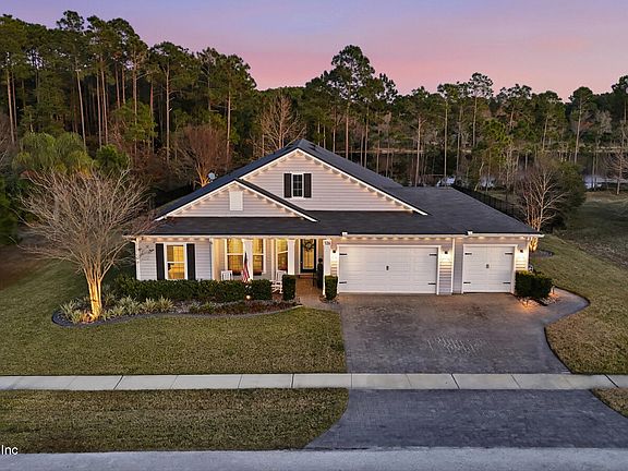 2nd image of 126 PRAIRIE LAKES Drive S