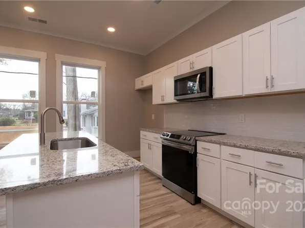 162 Saluda St, Chester, SC 29706