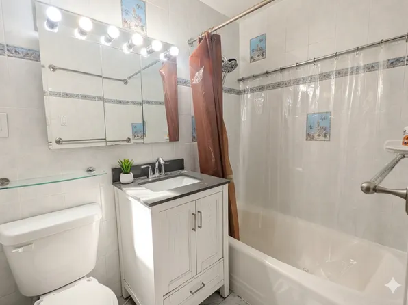 50 Bayard Street image 8 of 8