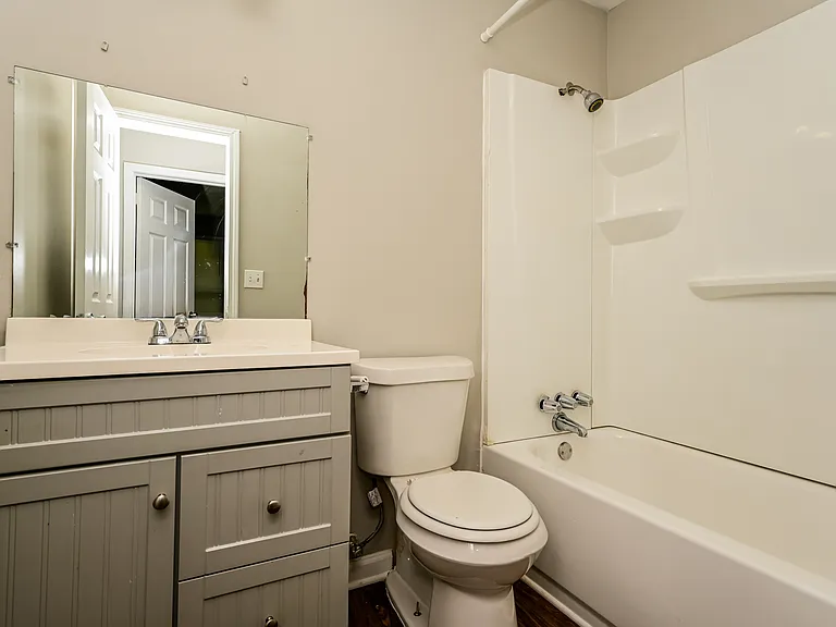 2887 Botany Dr — Photo 2