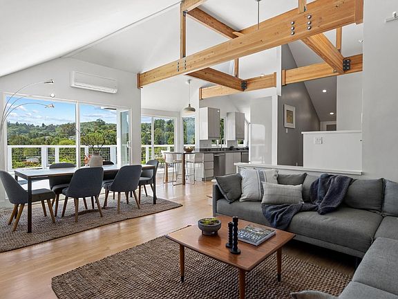 5th image of 7 Manor Terrace