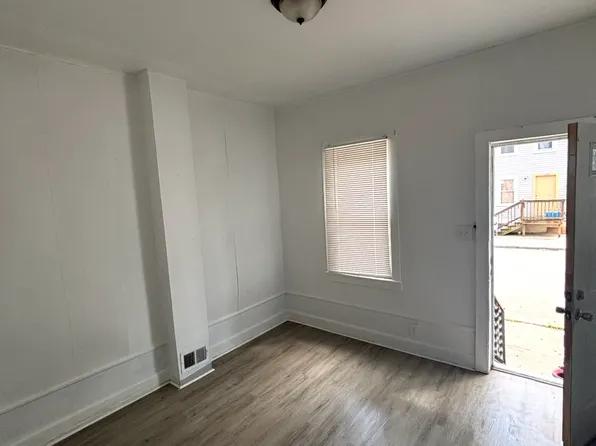 134 Thompson St #1, Salem, NJ 08079