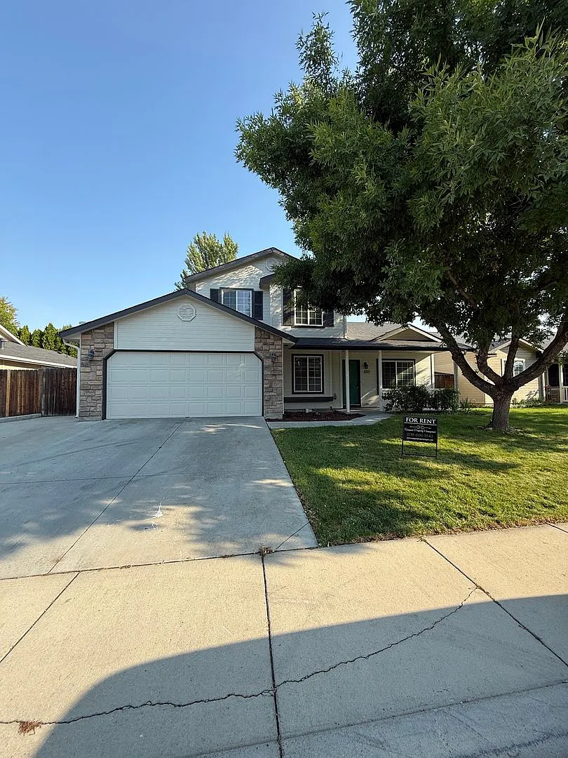 Great location in Meridian 4 bed 2.5 bath home — Photo 4
