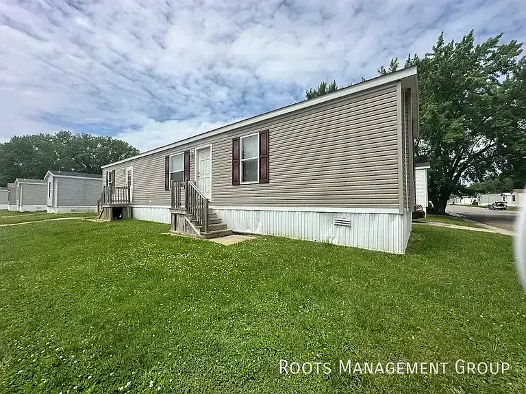 2088 E Empire Ave #208 — Photo 1